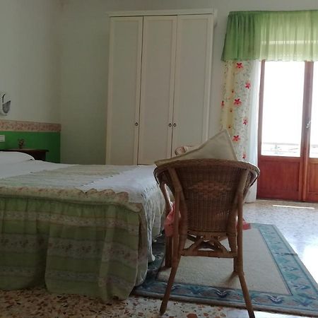 Albergo La Torre Radicofani Exterior photo