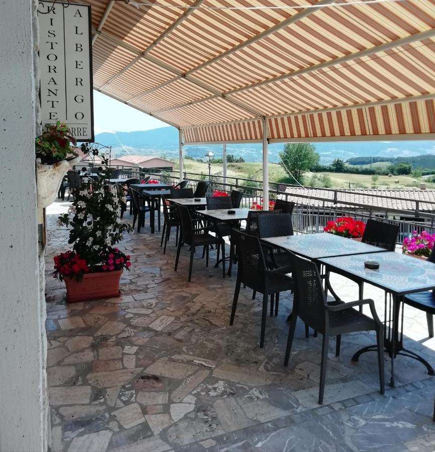 Albergo La Torre Radicofani Exterior photo